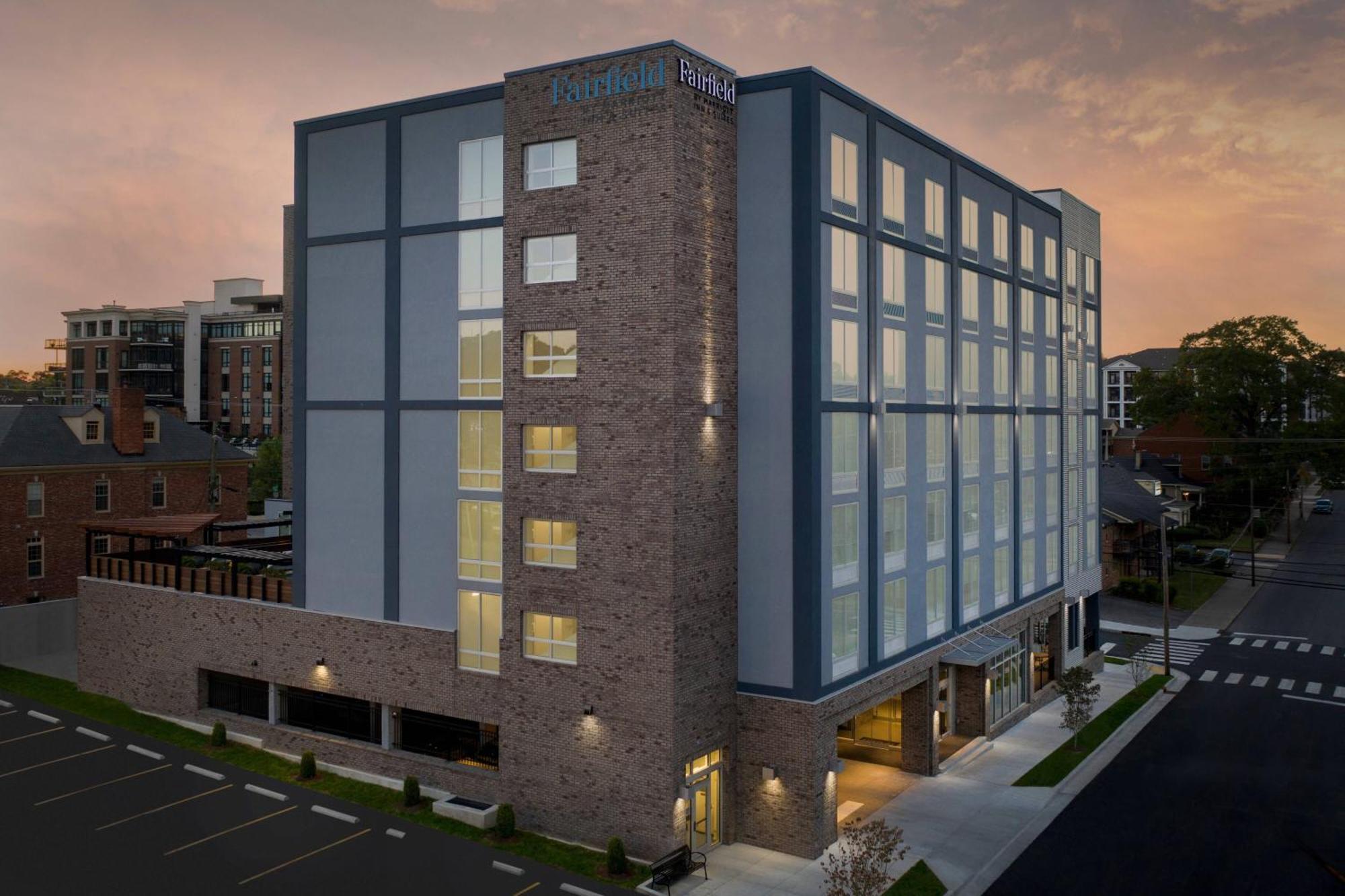 Fairfield Inn & Suites Nashville Near Vanderbilt Extérieur photo